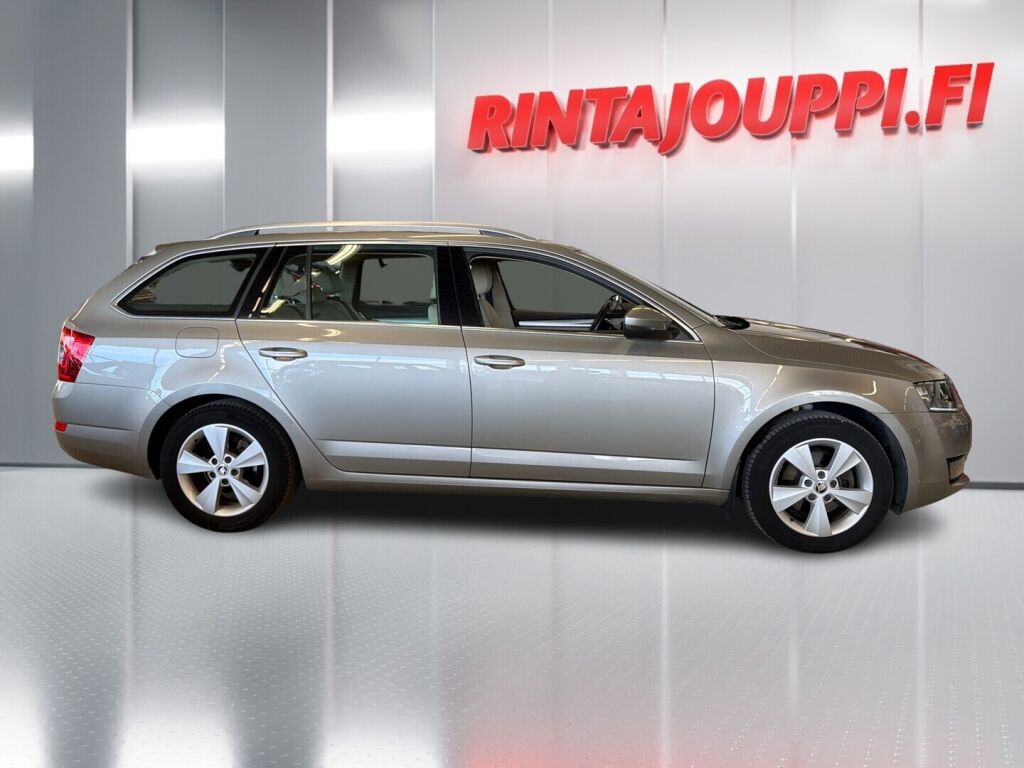 Skoda Octavia 2015 Ruskea (beige)