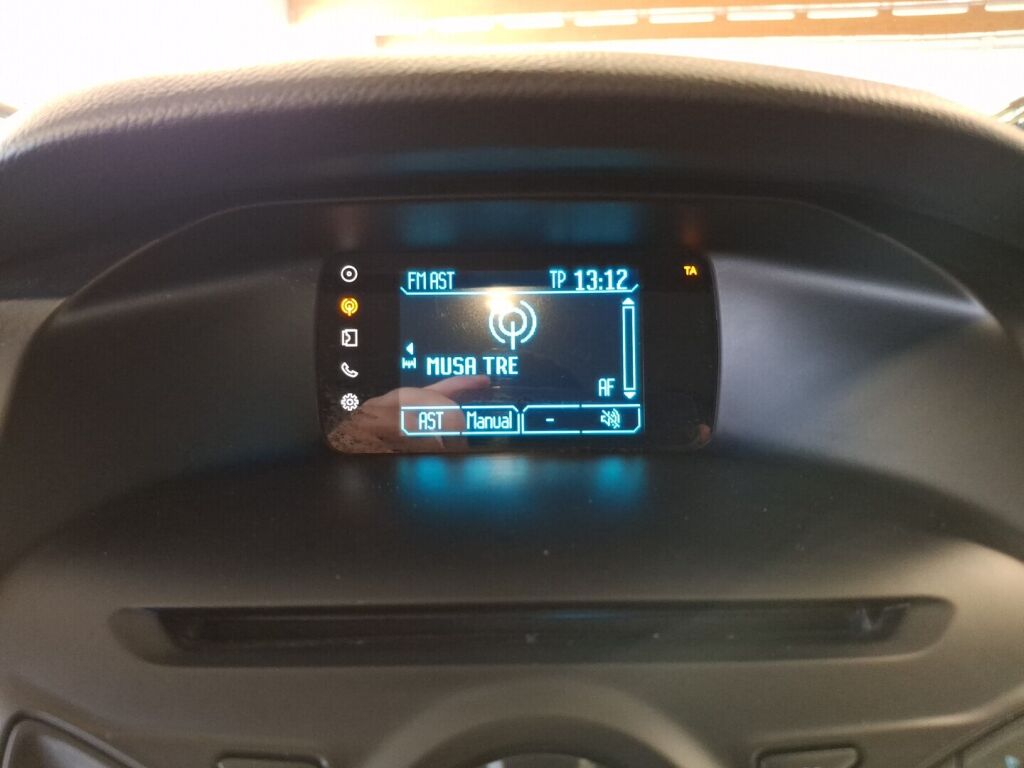 Ford Focus 2014 Valkoinen