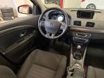 Renault Megane 2015 Punainen