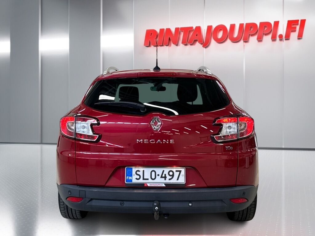 Renault Megane 2015 Punainen