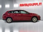 Renault Megane 2015 Punainen