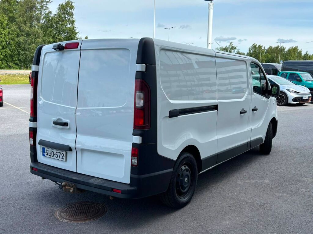 Renault Trafic 2015 Valkoinen