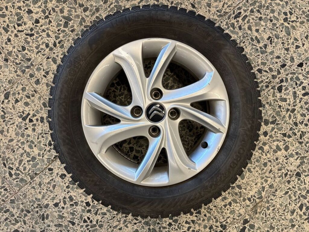 Citroen DS3 2015 Harmaa