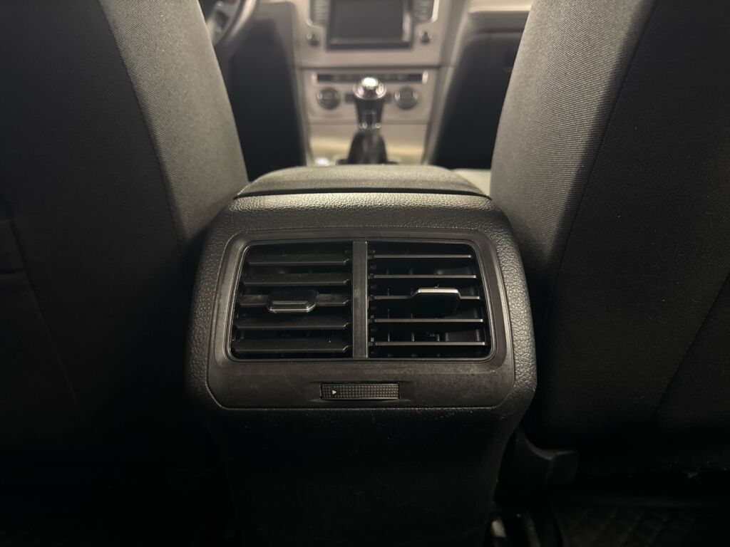 Volkswagen Golf 2015 Hopea