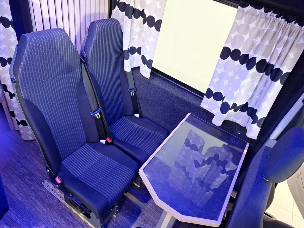 Ford Transit 2015 Sininen