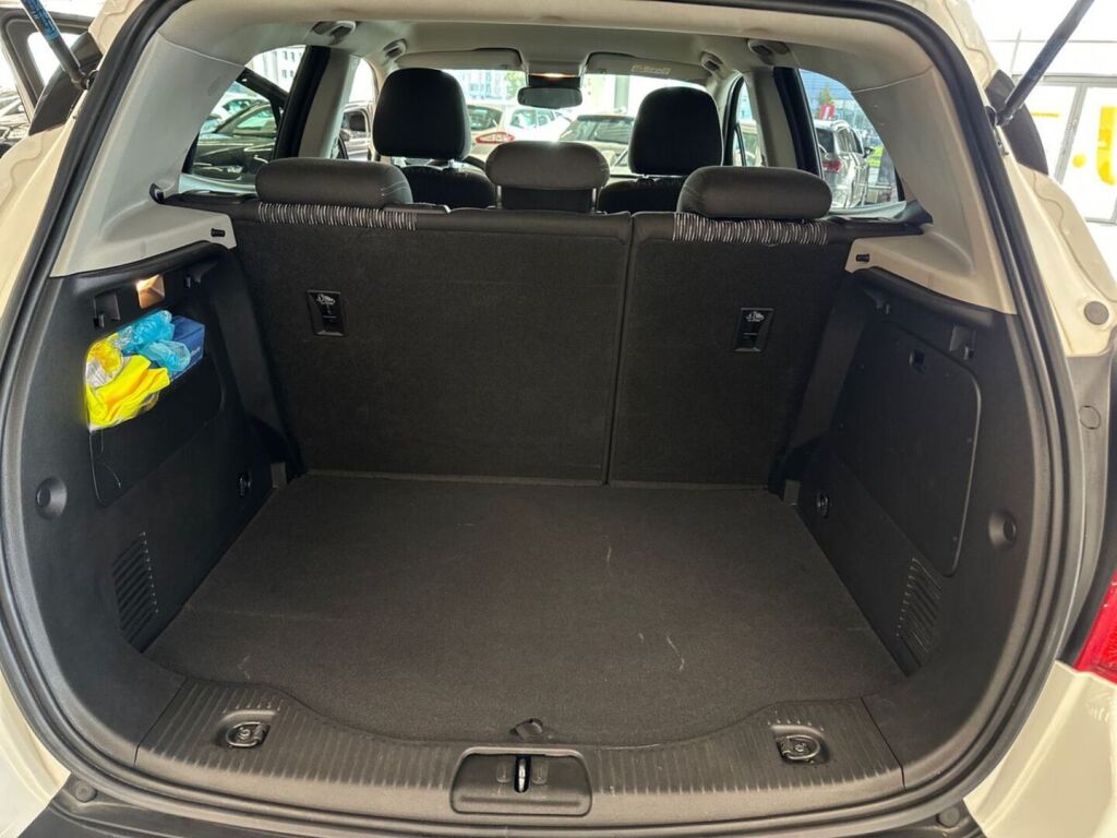 Opel Mokka 2015 Valkoinen