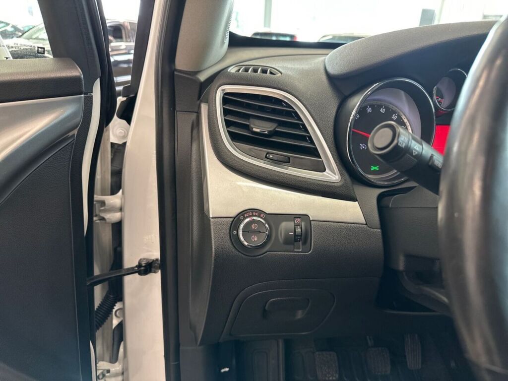 Opel Mokka 2015 Valkoinen