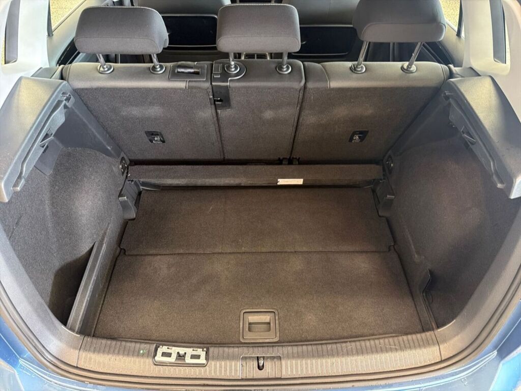 Volkswagen Golf Sportsvan 2015 Sininen