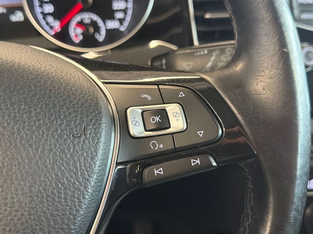 Volkswagen Golf Sportsvan 2015 Sininen