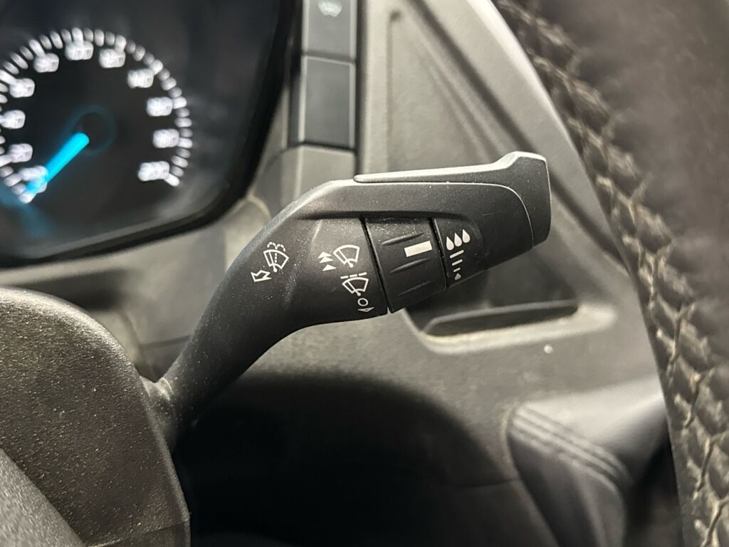 Ford Transit 2015 Valkoinen