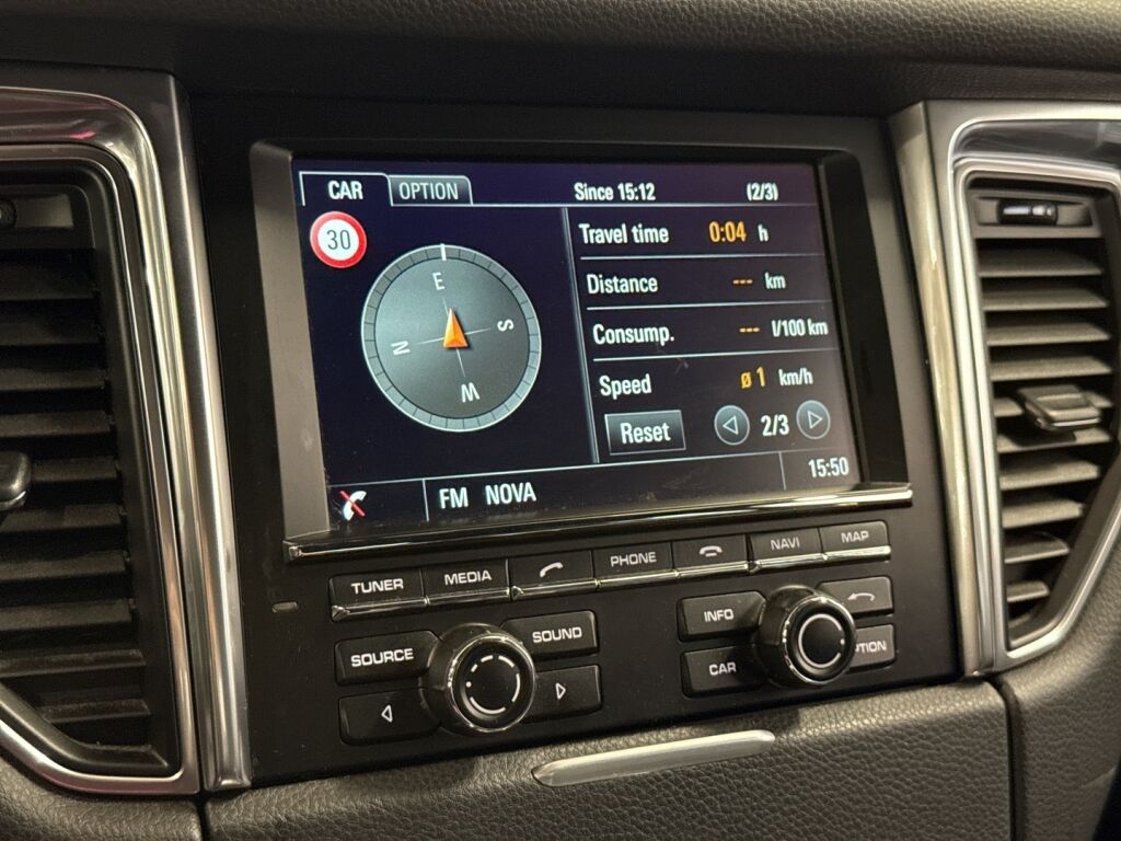 Porsche Macan 2015 Musta