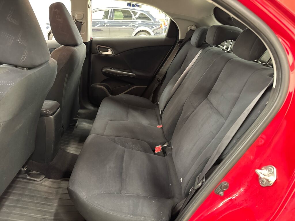 Honda Civic 2015 Punainen