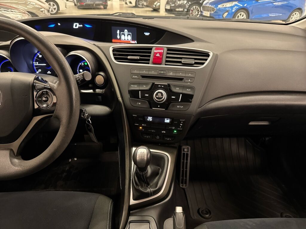 Honda Civic 2015 Punainen