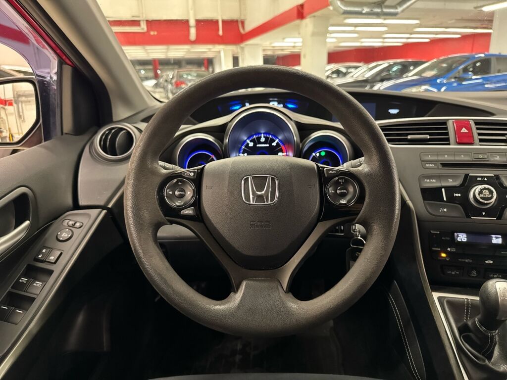 Honda Civic 2015 Punainen