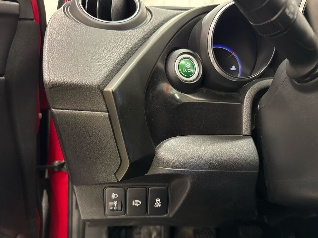 Honda Civic 2015 Punainen