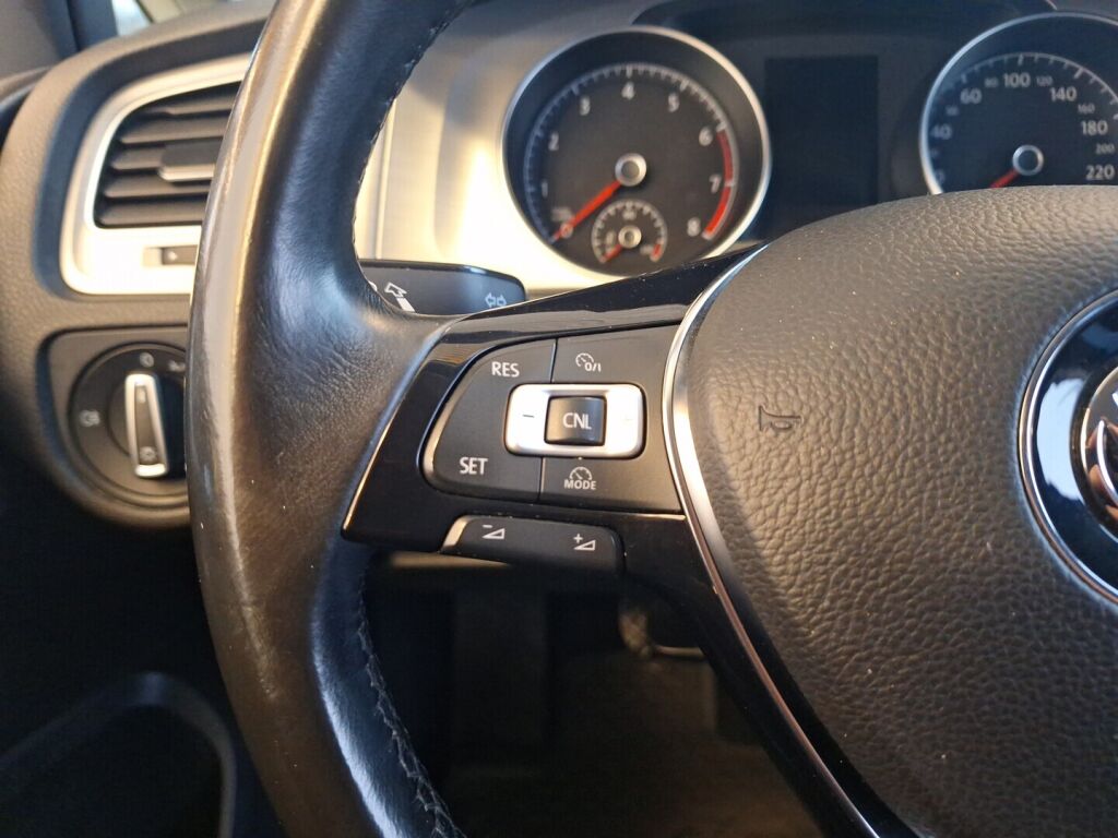 Volkswagen Golf 2014 Hopea