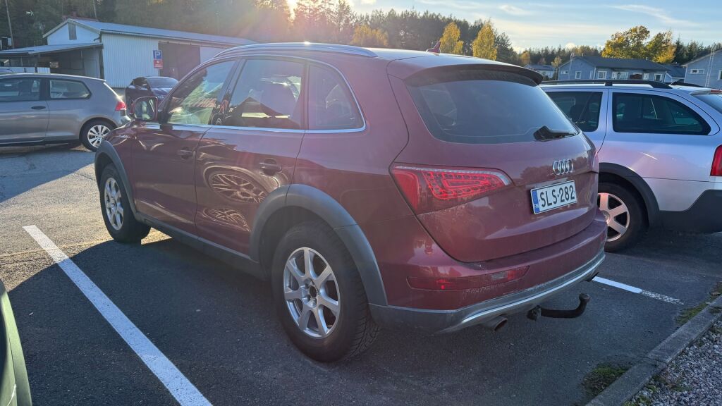 Audi Q5 2,0 TFSI quattro S tronic 2010, kuva 5/7
