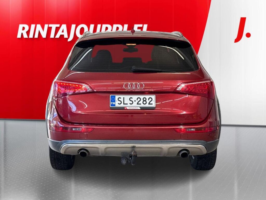 Audi Q5 2010 Punainen