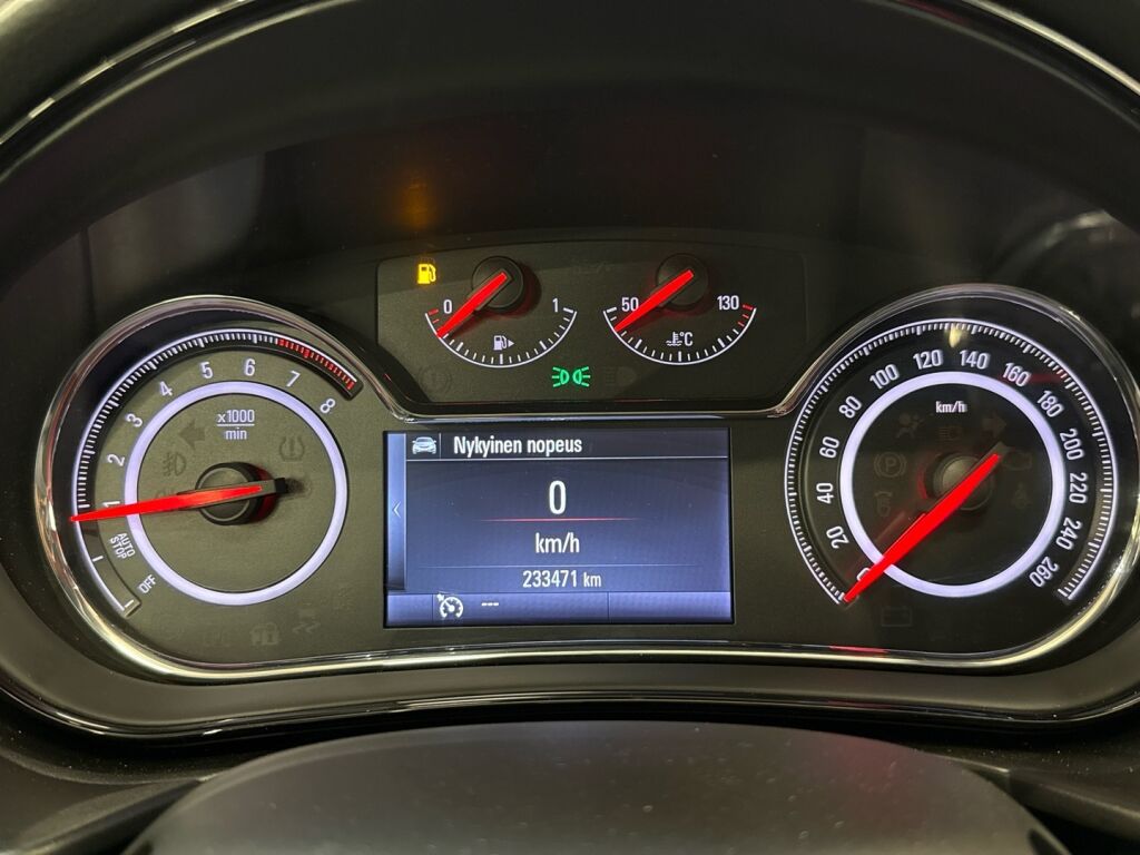 Opel Insignia 2015 Valkoinen