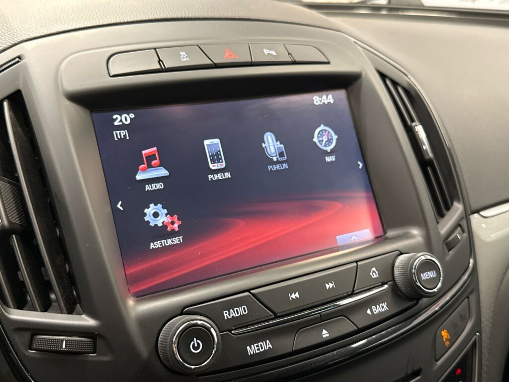 Opel Insignia 2015 Valkoinen