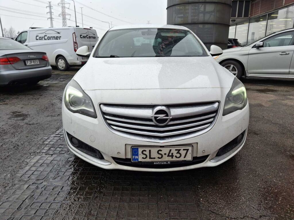 Opel Insignia 2015 Valkoinen