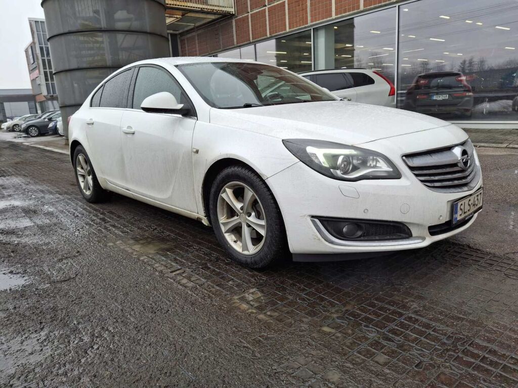 Opel Insignia 2015 Valkoinen