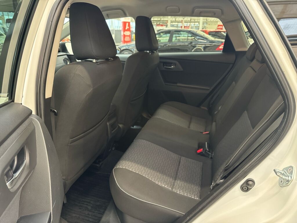 Toyota Auris 2014 Valkoinen