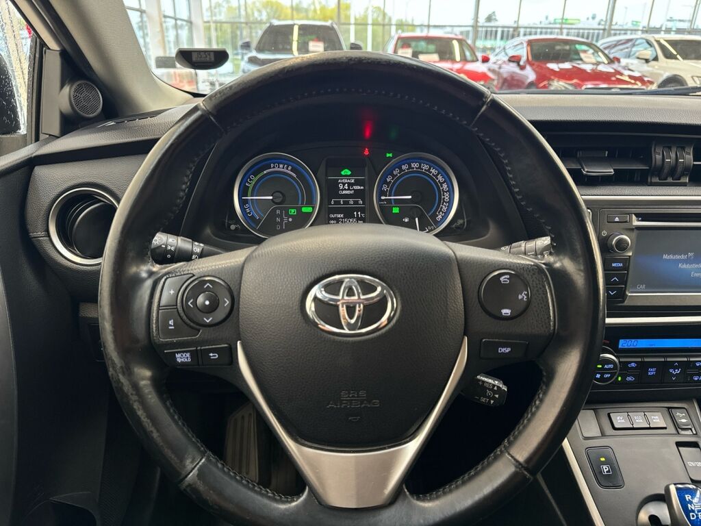 Toyota Auris 2014 Valkoinen