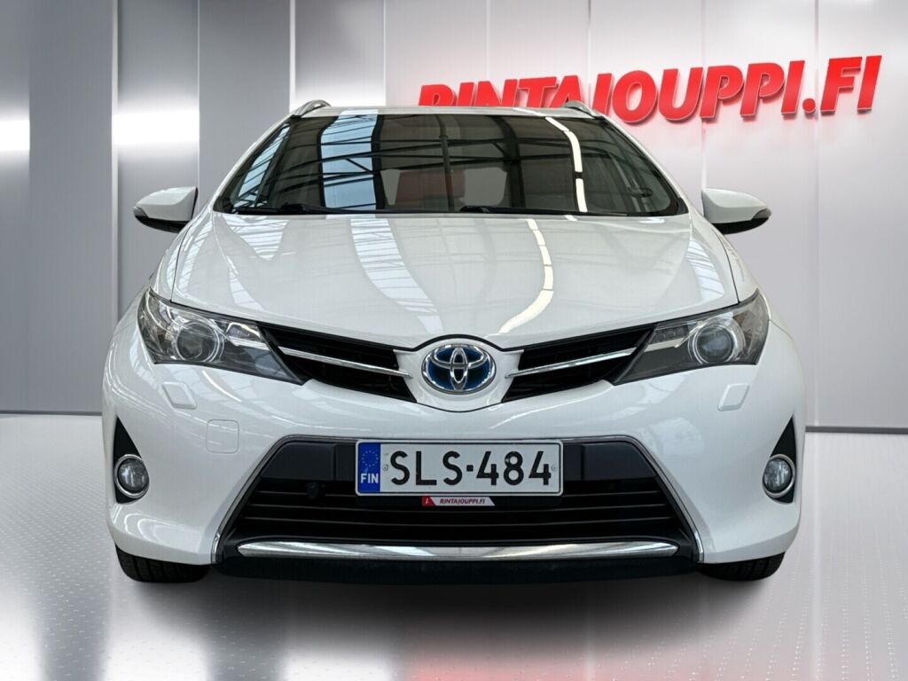Toyota Auris 2014 Valkoinen