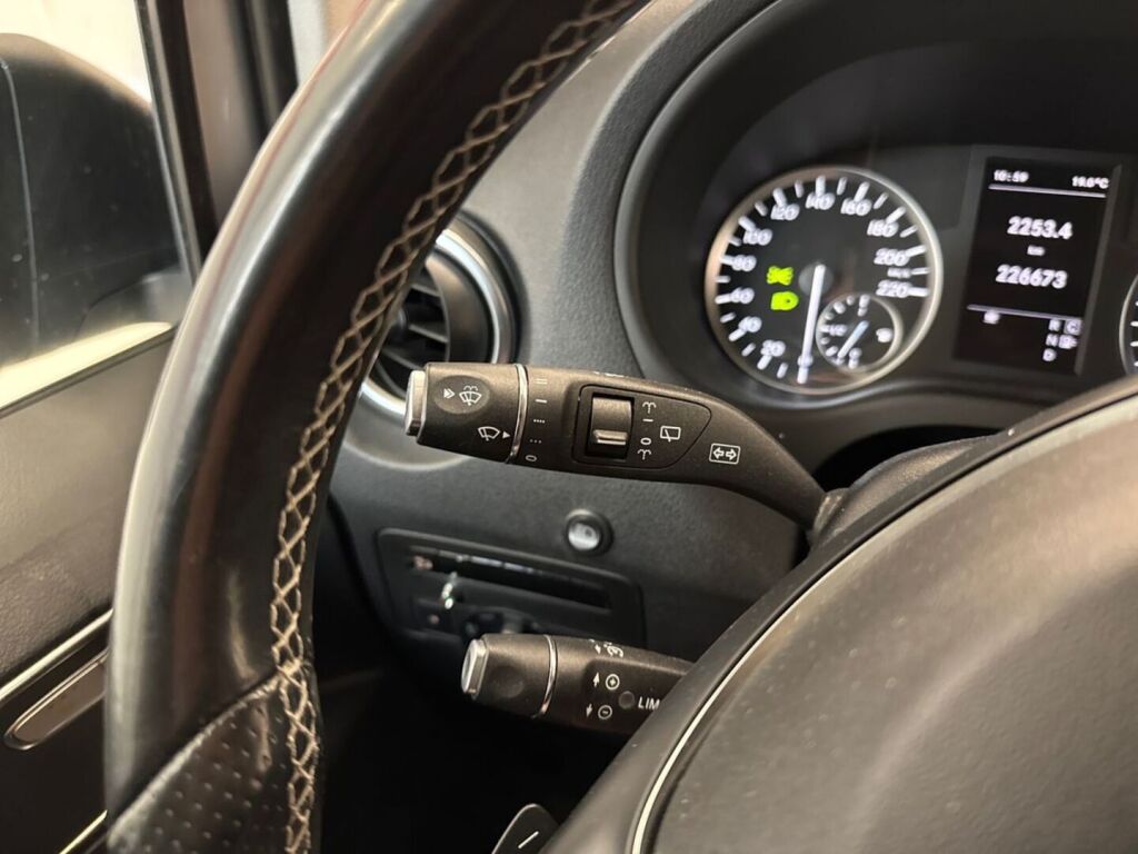 Mercedes-Benz Vito 2015 Hopea