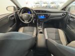 Toyota Auris 2015 Punainen