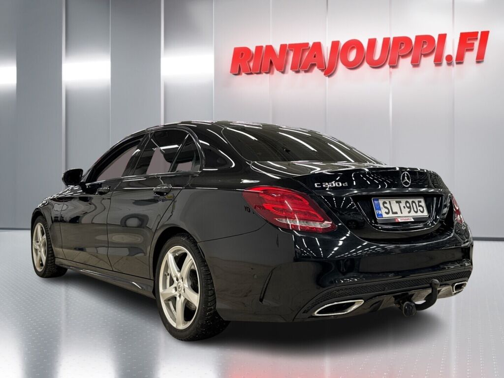 Mercedes-Benz C 2015 Musta