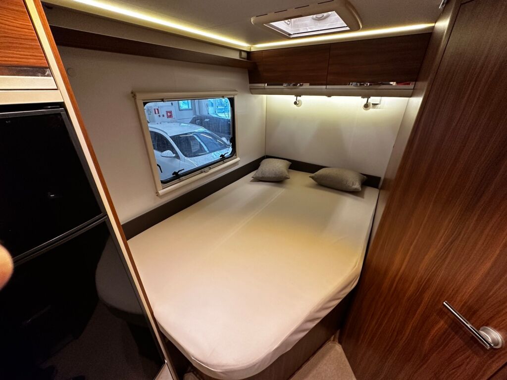 Adria Matrix 2015 Harmaa