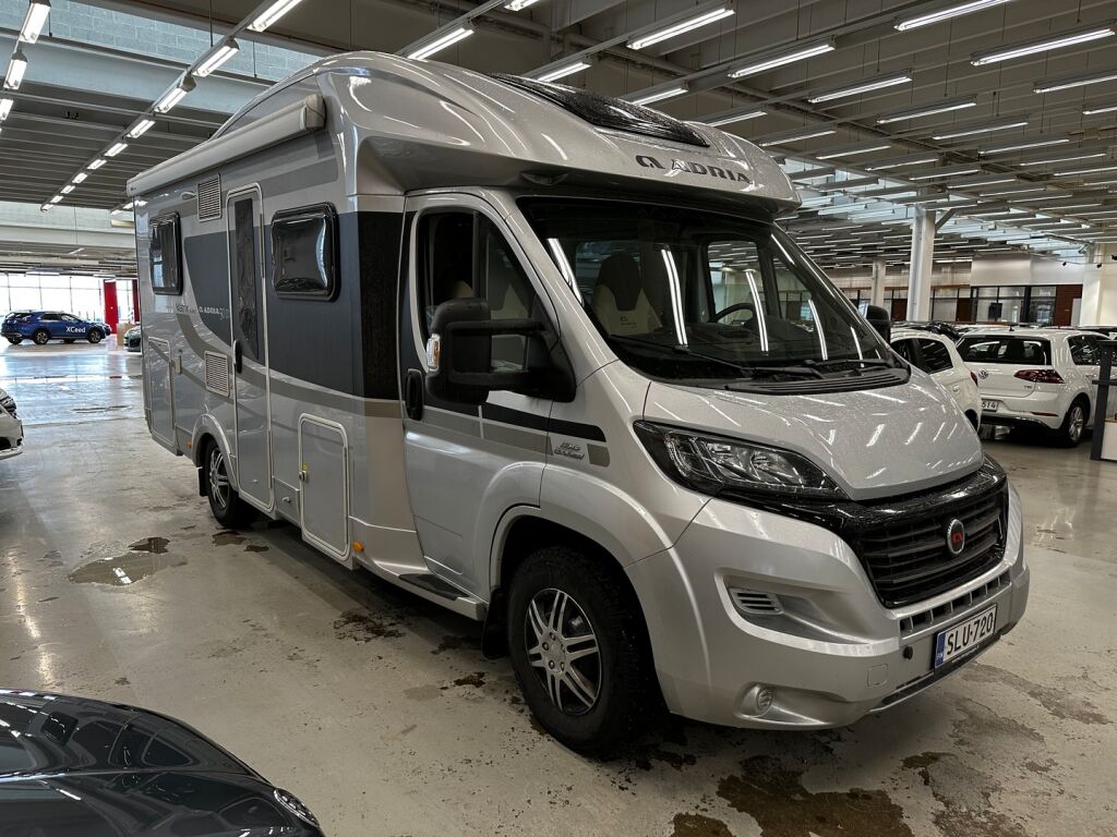 Adria Matrix 2015 Harmaa
