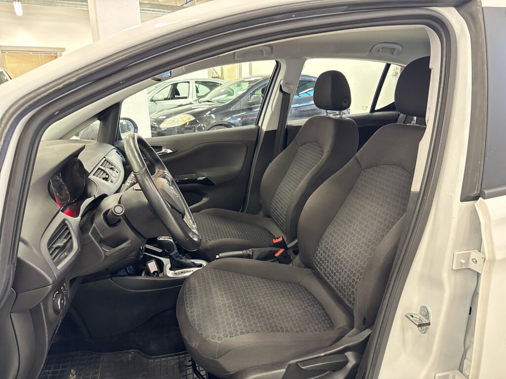 Opel Corsa 2015 Valkoinen
