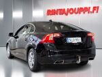 Volvo S60 2015 Musta
