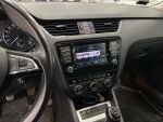 Skoda Octavia 2016 Sininen