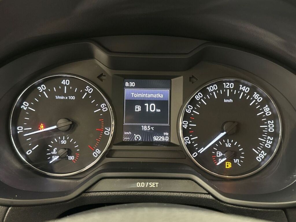 Skoda Octavia 2016 Sininen