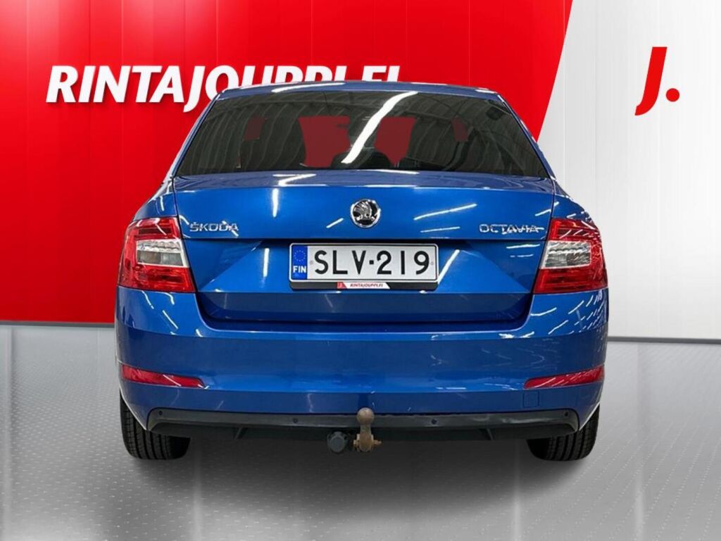 Skoda Octavia 2016 Sininen