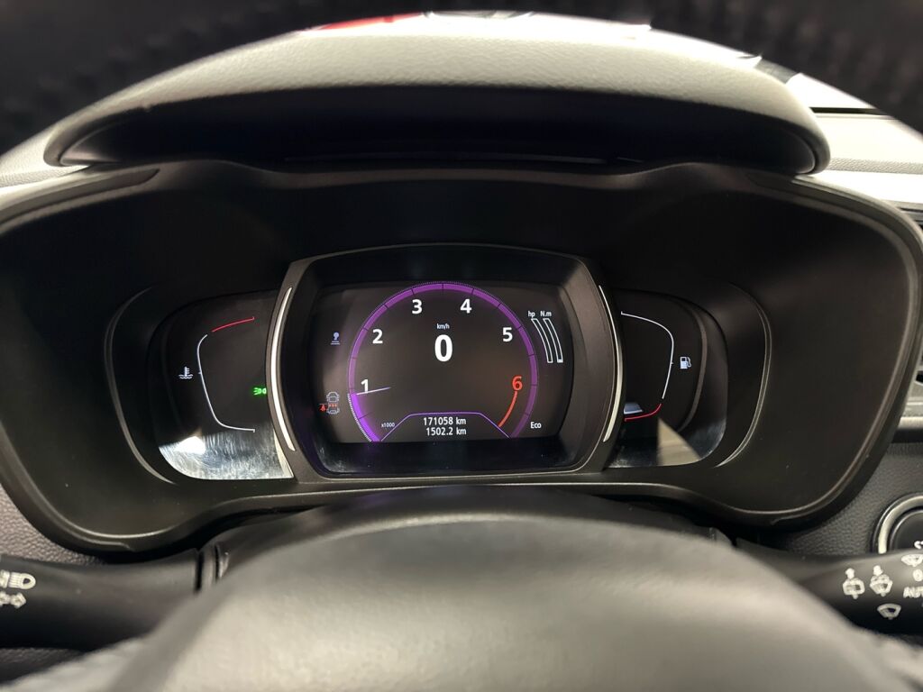 Renault Kadjar 2015 Punainen