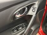 Renault Kadjar 2015 Punainen