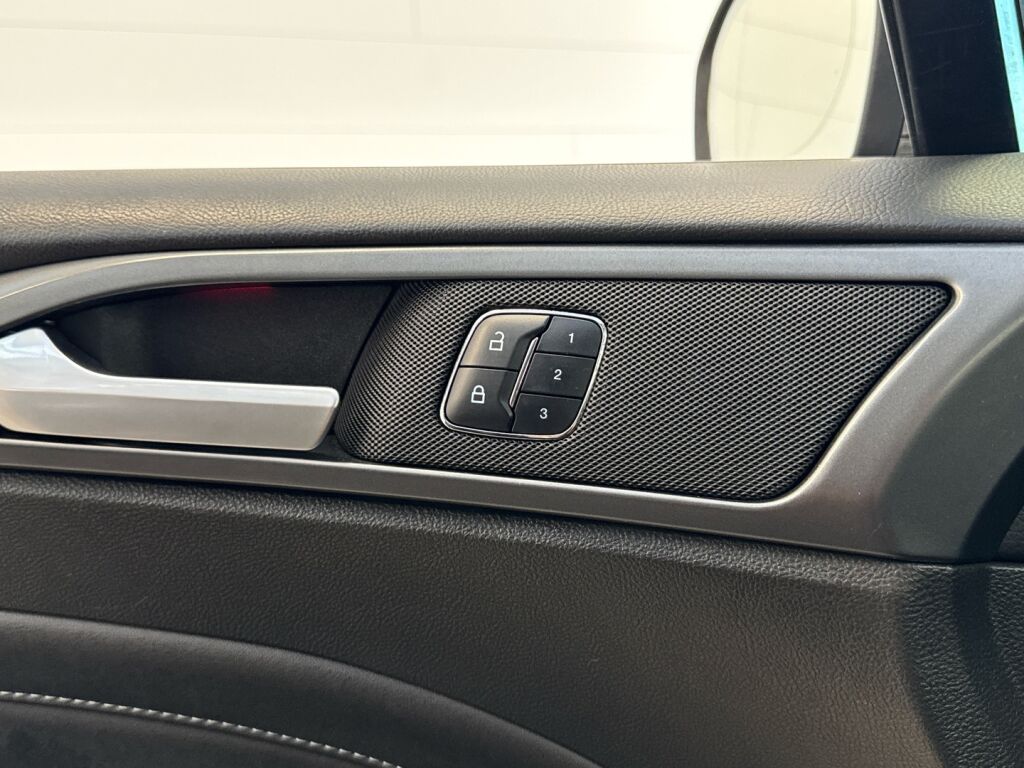 Ford Mondeo 2015 Harmaa