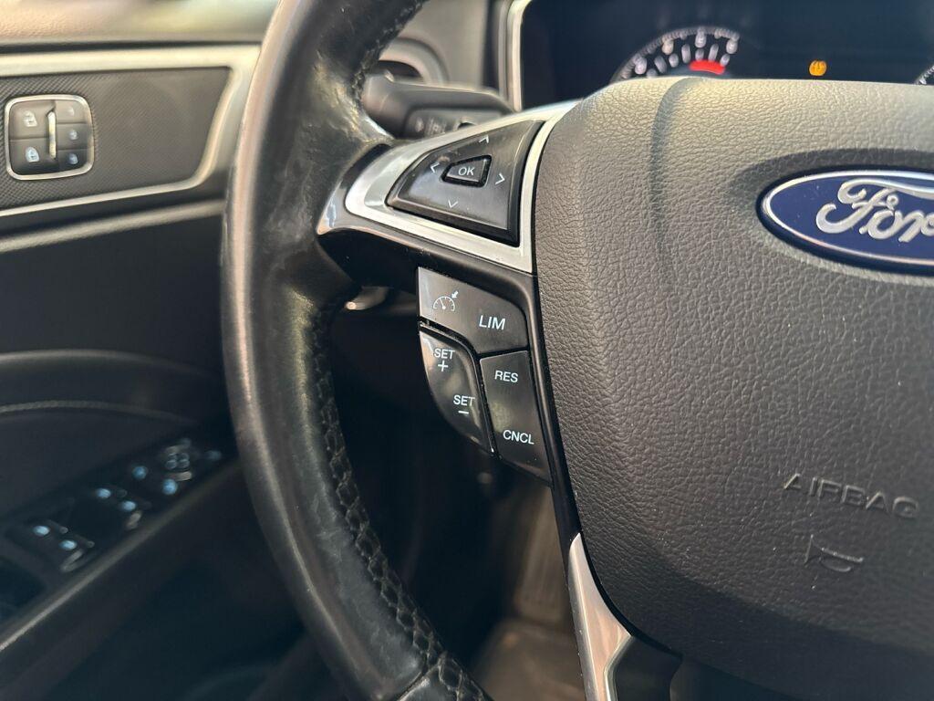 Ford Mondeo 2015 Harmaa