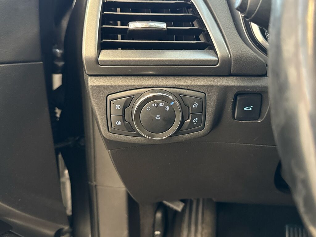 Ford Mondeo 2015 Harmaa