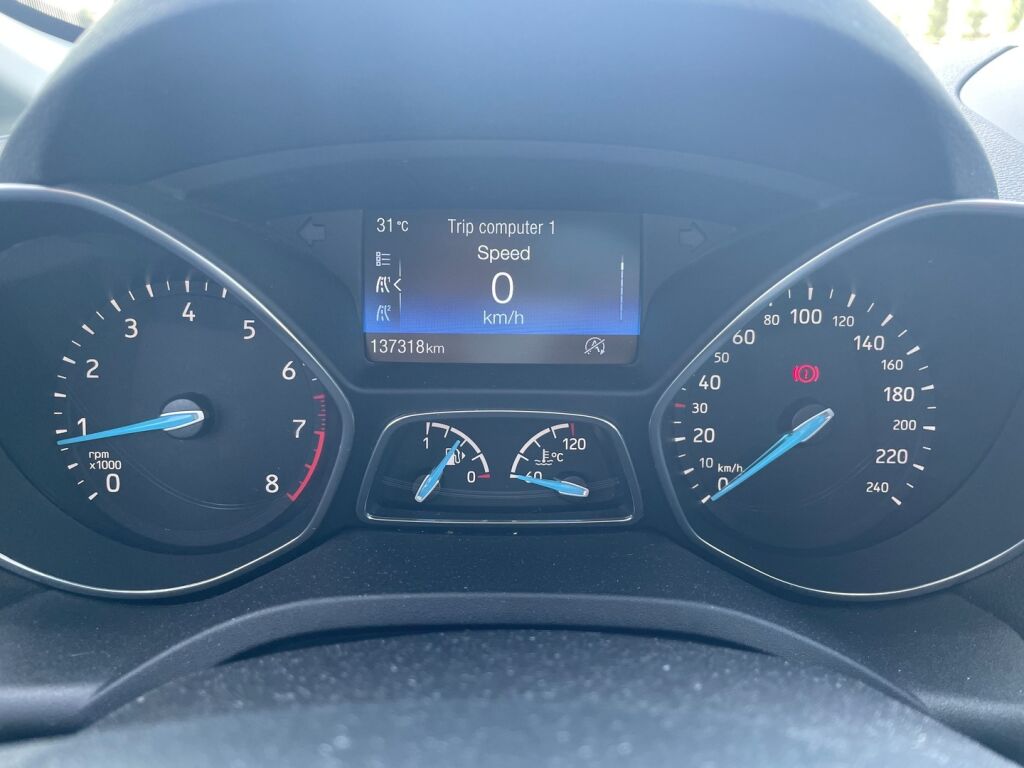 Ford C-Max 2015 Punainen