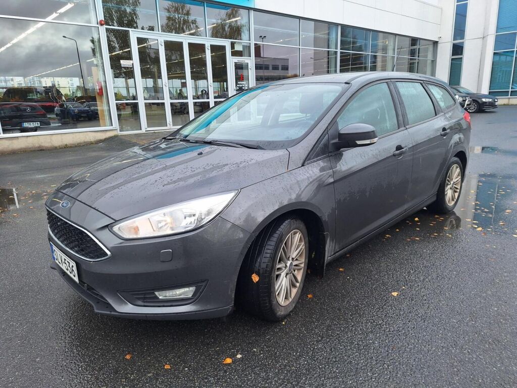 Ford Focus 2015 Harmaa