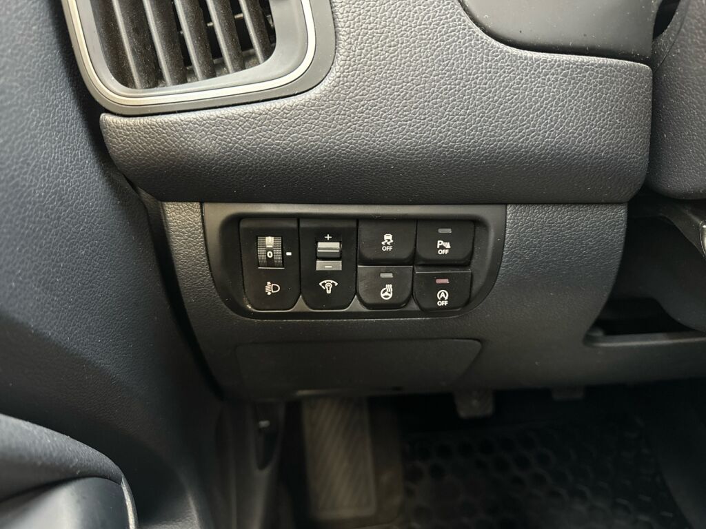 Kia Rio 2015 Ruskea (beige)