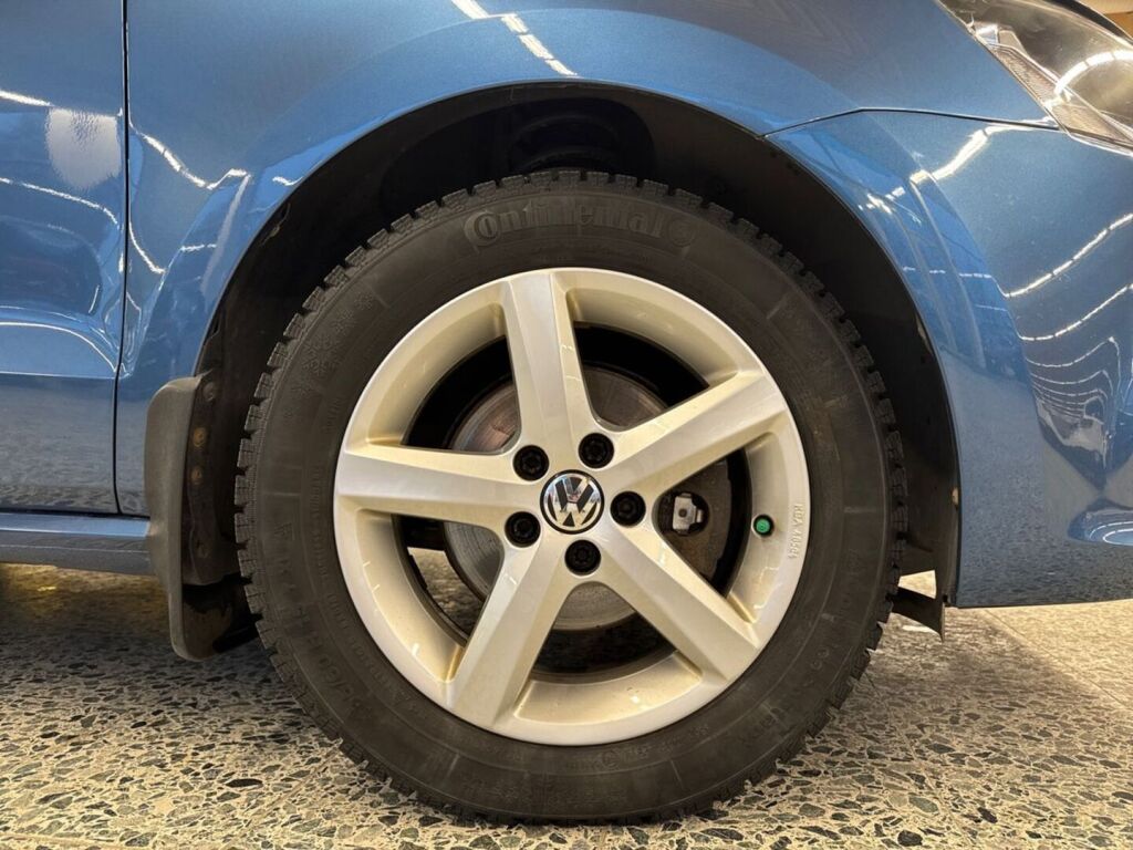 Volkswagen Polo 2015 Sininen