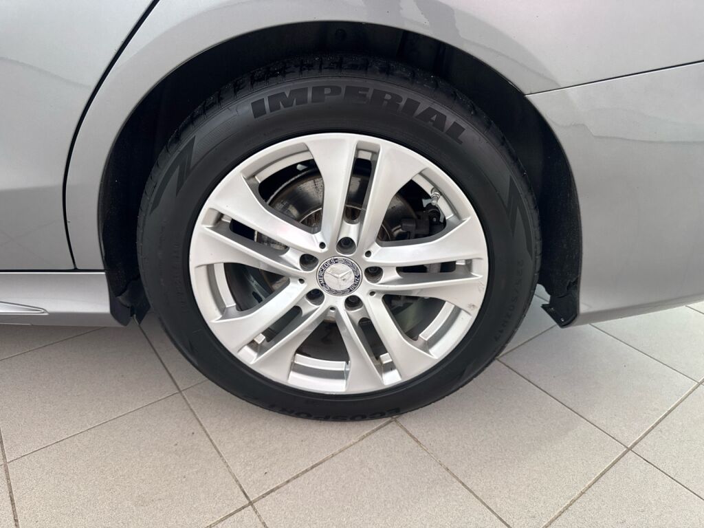 Mercedes-Benz C 2016 Harmaa