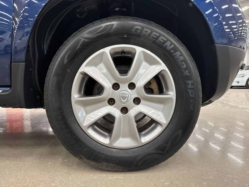 Dacia Duster 2015 Sininen